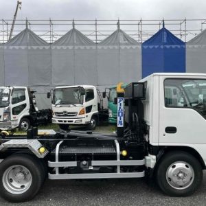 2017 ISUZU ELF TRUCK TPG-MKR85AN 2WD